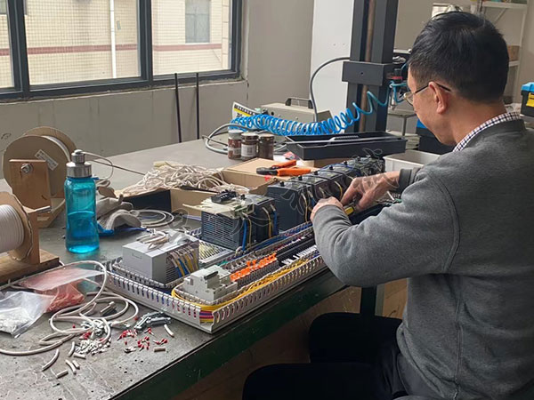 四川雞精包裝機械設計圖